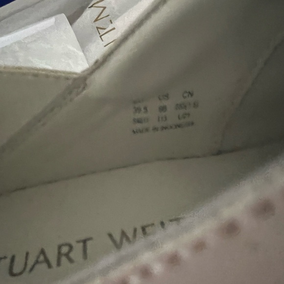 New Stuart Weitzman Goldie
Convertible Sneaker size 9 B - Picture 8 of 13